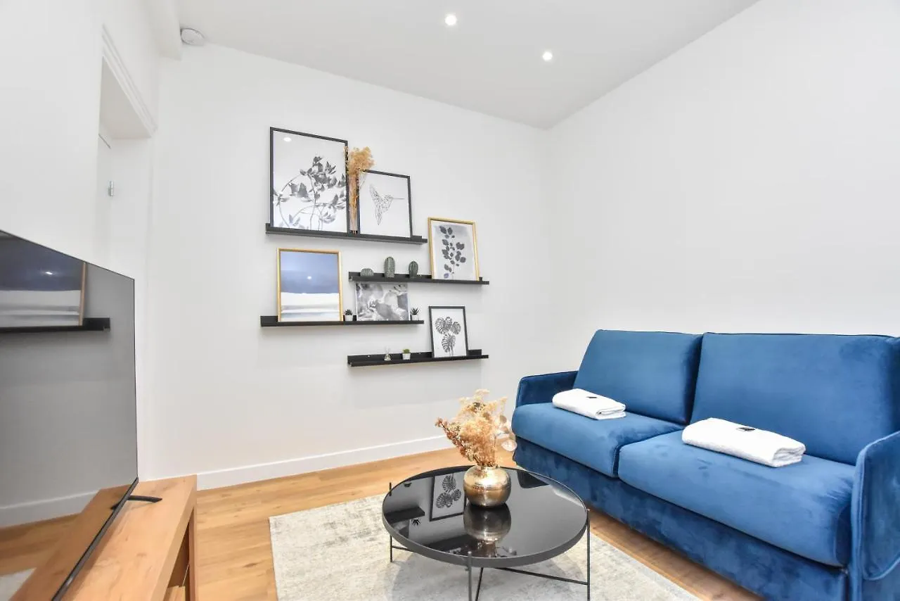 Welcoming Apartment - 1Br-4P -Grands Boulevards Paris 0*,  France